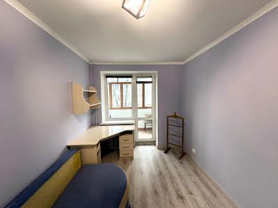 квартира за адресою Пономарьова вул., 28