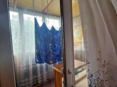 комната по адресу Тополя-2 ул., 22