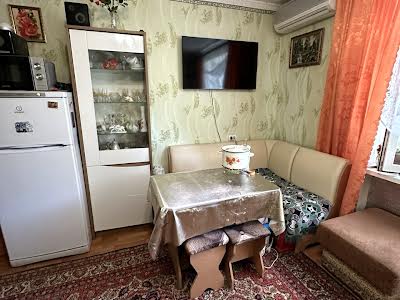 квартира за адресою Жоліо Кюрі вул., 34