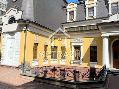 комерційна за адресою Володимирська вул., 49-А
