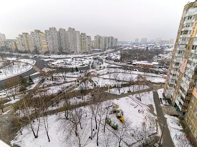 квартира за адресою Київ, Чорнобильська вул., 24/26