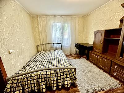 квартира за адресою Олени Теліги вул., 55
