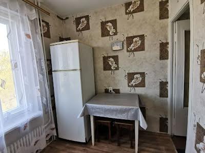квартира за адресою Героїв Крут вул. (12 Квітня), 2 Б