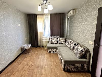 квартира за адресою Профспілковий бульв., 66