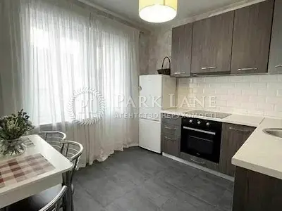 квартира за адресою Софії Русової вул., 7 г