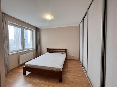 квартира за адресою Академіка Глушкова просп., 9-Д