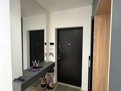 квартира за адресою Приозерний бульв., 5