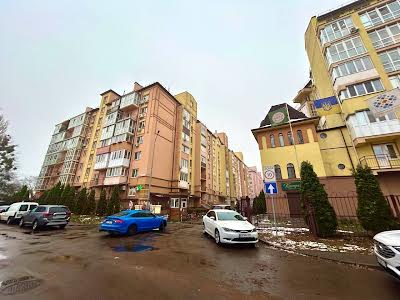 квартира за адресою Академіка Лебедєва вул., 1