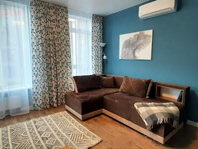 квартира по адресу Любомира Гузара просп. (Космонавта Комарова), 9б