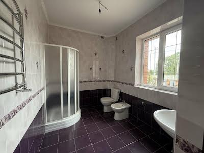 будинок за адресою Гідності вул. (Жертв Революції), 67-А