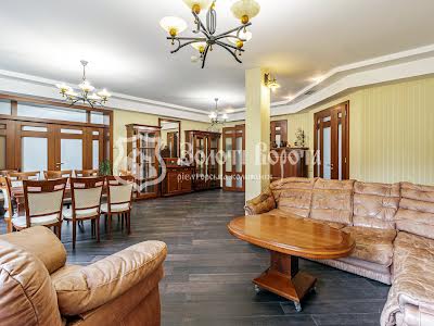 дом по адресу Збруцька ул. (Москворіцька), 5
