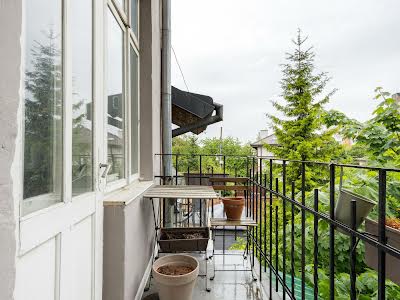 квартира за адресою Олени Теліги вул., 5