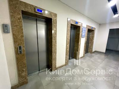 квартира за адресою В'ячеслава Чорновола вул., 9