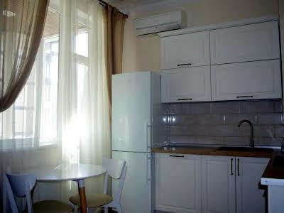квартира по адресу Василия Тютюнника ул. (Анрі Барбюса), 37/1