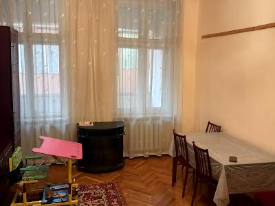квартира по адресу Украинская ул., 14