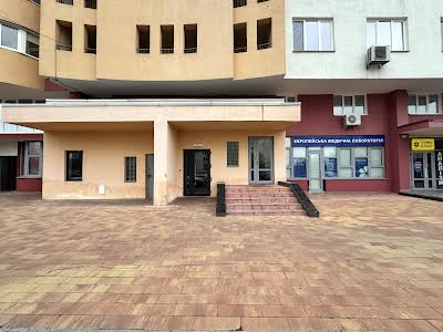 квартира за адресою Федора Ернста вул., 16а