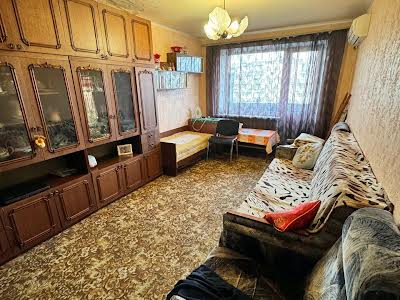 квартира по адресу Героев просп., 11