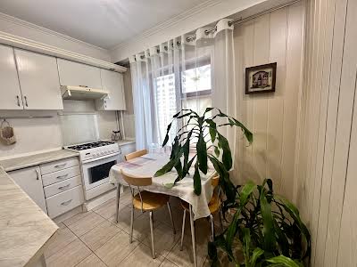 квартира по адресу Бородинская ул., 1