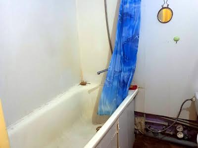 квартира за адресою Руставі вул., 10