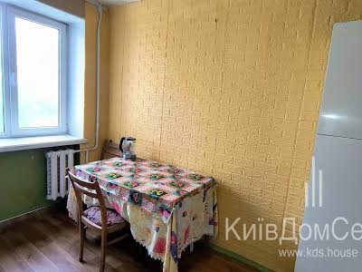 квартира за адресою Науки просп., 16
