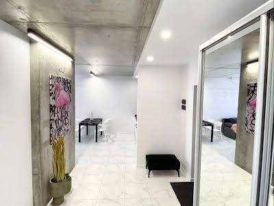 квартира за адресою Дніпровська набережна вул., 20