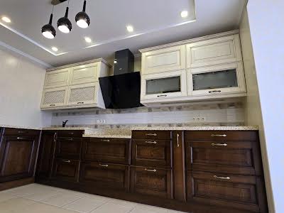 квартира за адресою Лазурна вул., 5 к11