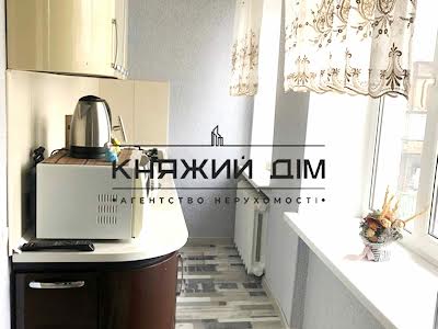 квартира за адресою Велика Васильківська вул. (Червоноармійська), 114