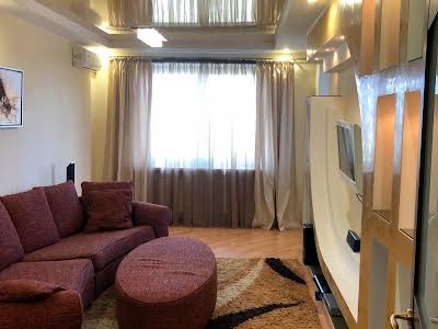 квартира за адресою Польова вул., 73