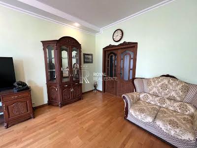 квартира за адресою Старонаводницька вул., 6-Б
