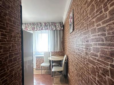квартира за адресою Олександра Архипенка вул. (Мате Залки), 4