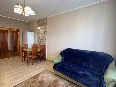 квартира за адресою Микільсько-Слобідська вул., 6-Б