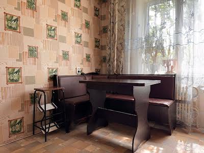 квартира по адресу Юрия Кондратюка ул. (Комунарівська), 11
