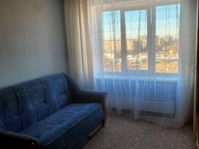 квартира за адресою Наукова вул., 10