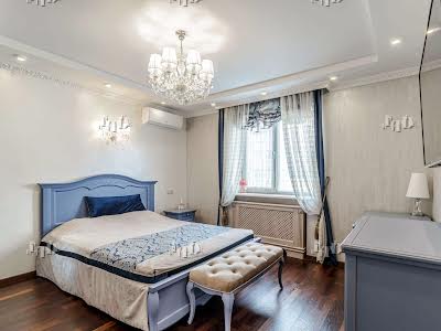 квартира по адресу Боголюбова ул., 16