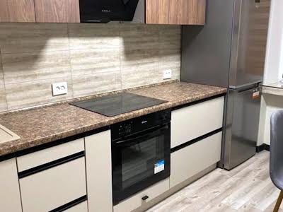 квартира за адресою Петра Радченка вул., 12