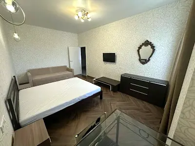 квартира за адресою Сонячна вул., 4