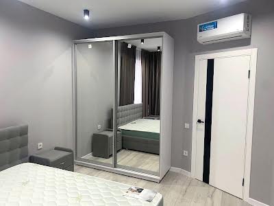 квартира по адресу Жасминовая ул., 5б
