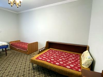 квартира за адресою Миколи Зерова вул., 13