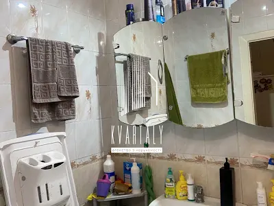 кімната за адресою Азербайджанська вул. (Бакинських Комісарів), 8-А