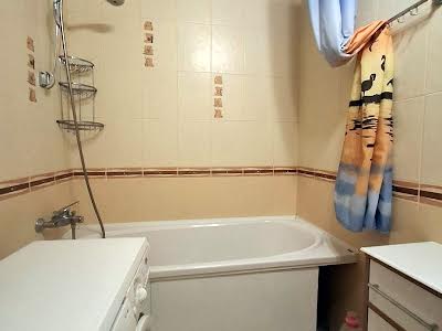 квартира за адресою Татарська вул., 21