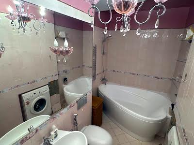 квартира по адресу Драгоманова ул., 6-А