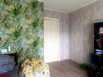 квартира за адресою Братиславська вул., 13