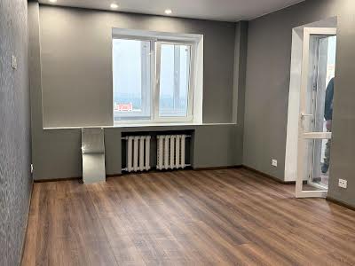 квартира за адресою Будівельників вул., 2