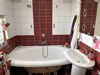 квартира по адресу Героев Крут ул. (Терешковой), 41