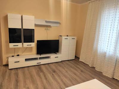 квартира за адресою Євгена Чикаленка вул., 59/9