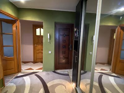квартира за адресою Вербова, 38