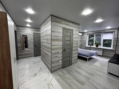 квартира за адресою Героїв просп., 23