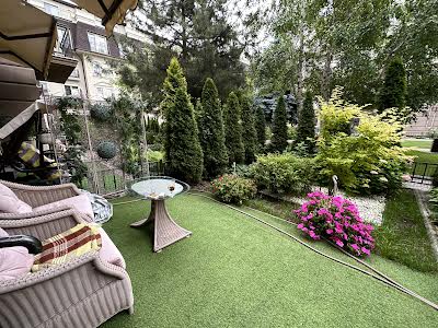 квартира за адресою Травневий пров., 4
