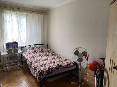 квартира по адресу Березняковская ул., 38