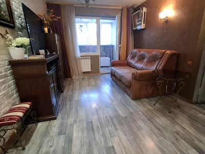 квартира по адресу Приречная ул., 5